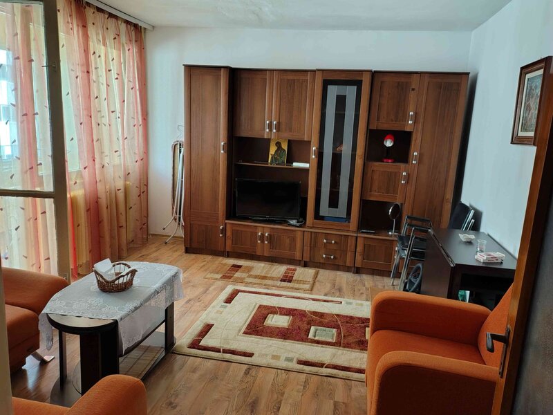 Sebastian, 2 camere,